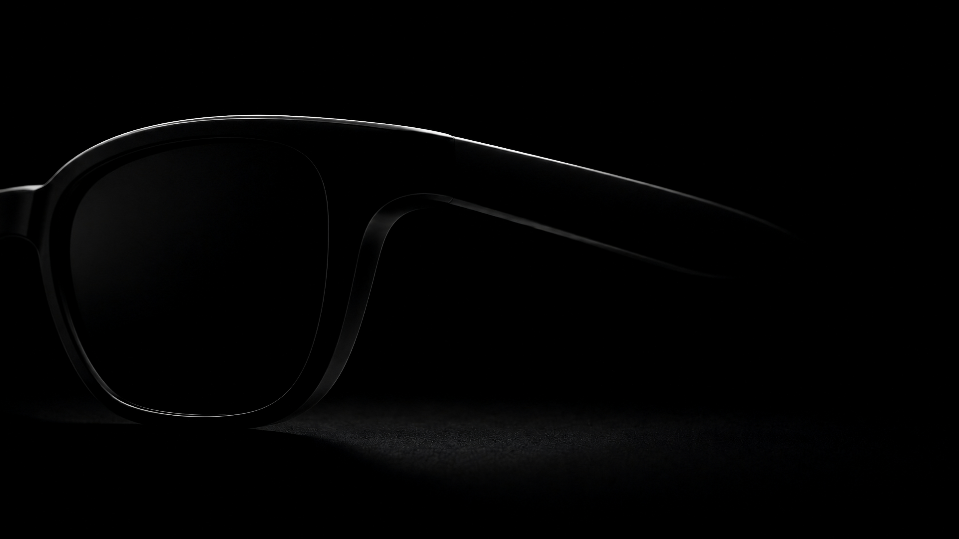 Close-up of the Foboz frame in low key lighting
